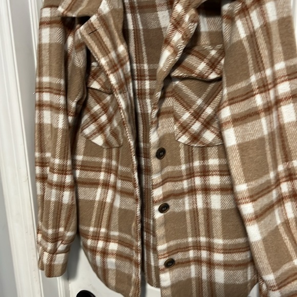 Plaid Button-Up Jacket - Picture 5 of 5